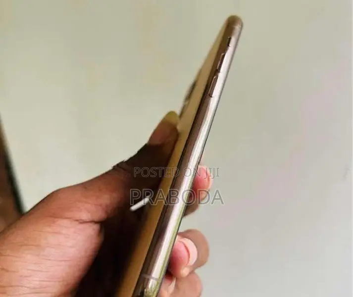 Apple iPhone 11 Pro 256GB (Used)