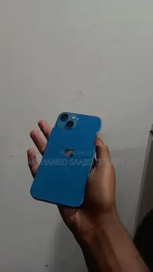 Apple iPhone 13 (Used)