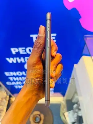 Apple iPhone 11 128GB (Used)