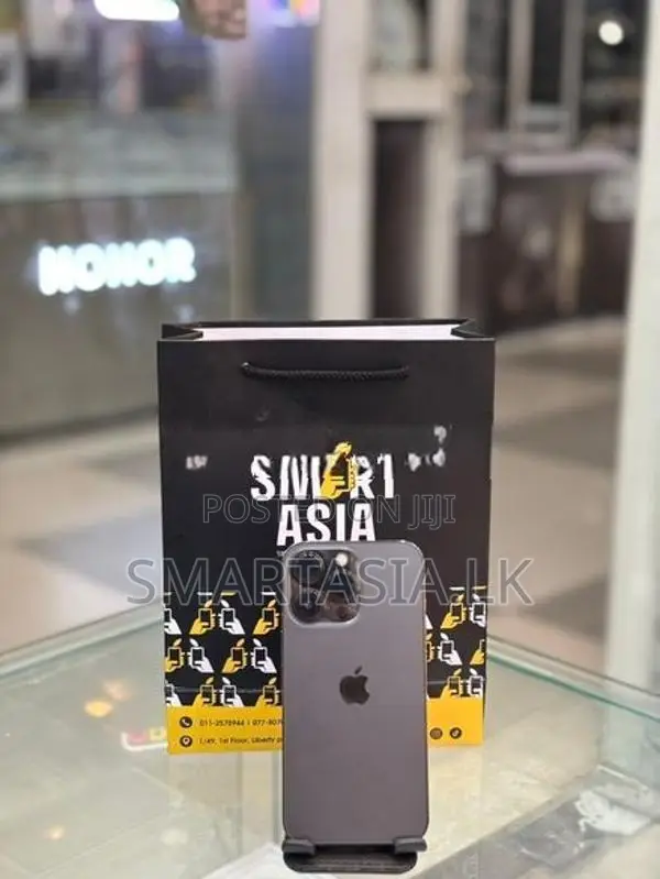 Apple iPhone 16 Pro Max 256GB (Used)