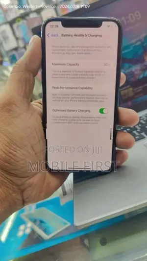 Apple iPhone 11 Pro 256GB (Used)