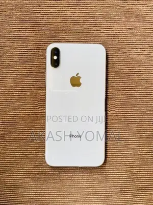 Apple iPhone X (Used)
