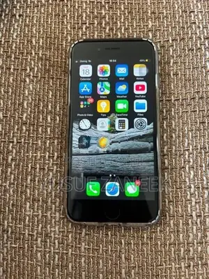 Apple iPhone 7 (Used)