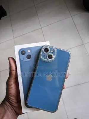 Apple iPhone 13 (Used)