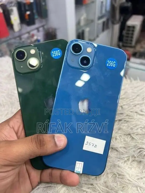 Apple iPhone 13 128GB (Used)