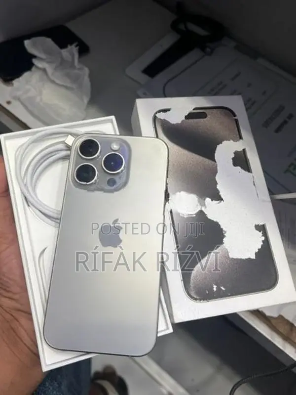 Apple iPhone 15 Pro 128GB (Used)
