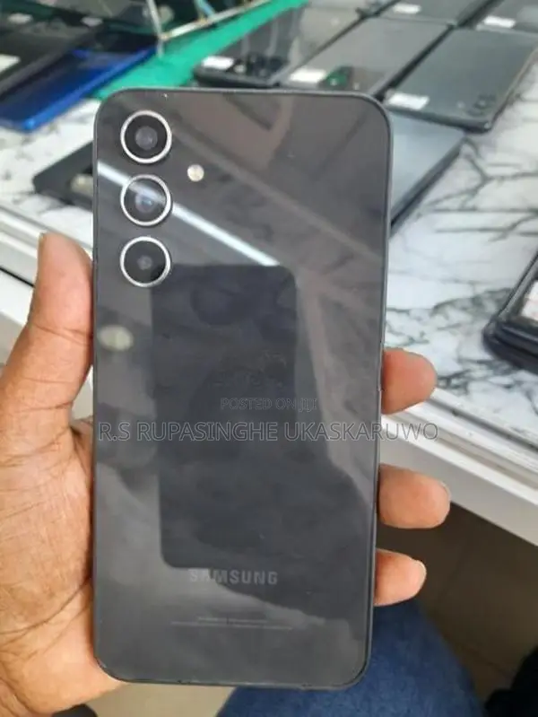 Samsung Galaxy A54 (Used)