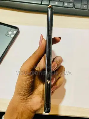 Apple iPhone 11 Pro Max (Used)