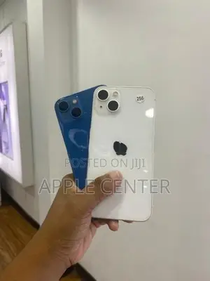 Apple iPhone 13 (Used)