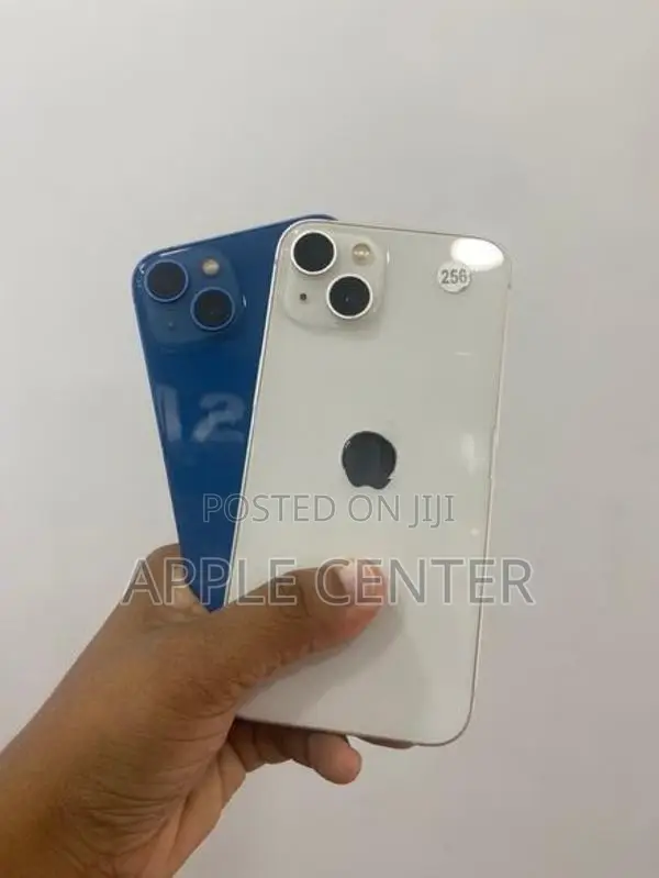 Apple iPhone 13 (Used)