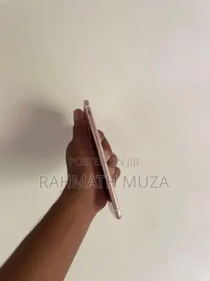 Apple iPhone 7 Plus rose gold (Used)