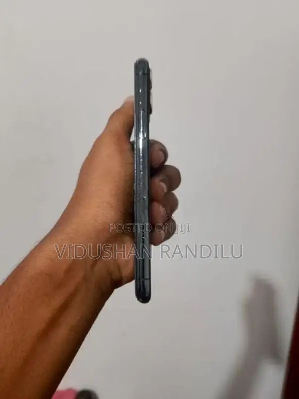 Apple iPhone 11 Pro (Used)