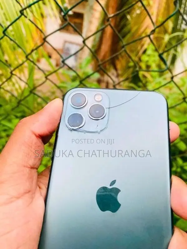 Apple iPhone 11 Pro (Used)
