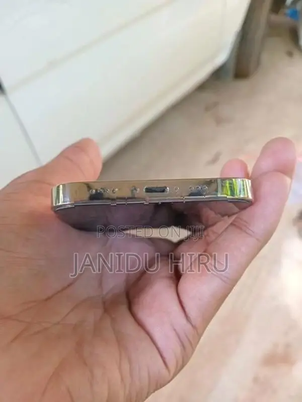 Apple iPhone 12 Pro (Used)