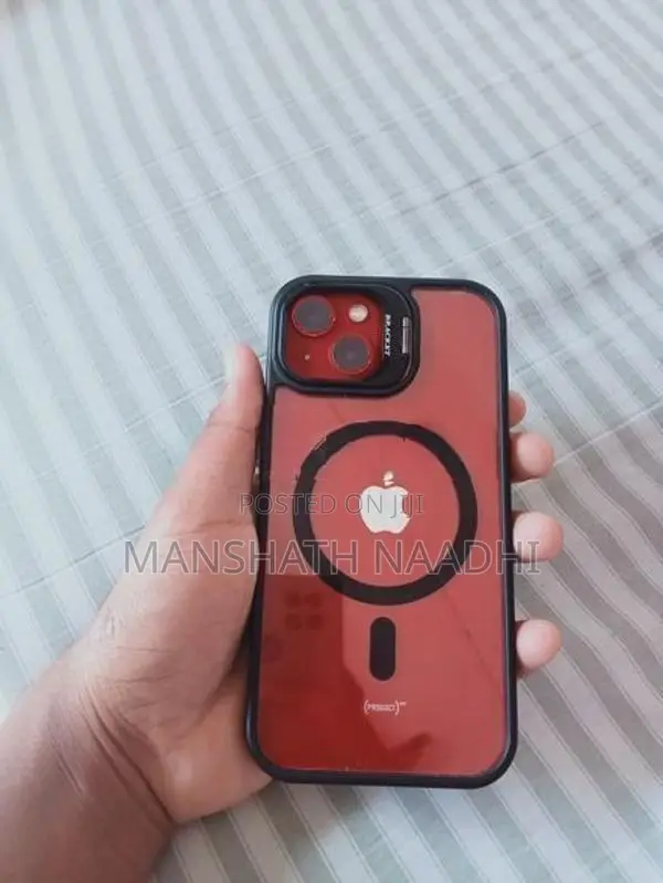 Apple iPhone 13 (Used)