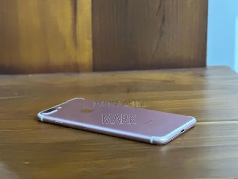 Apple iPhone 7 Plus (Used)