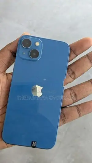Apple iPhone 13 (Used)