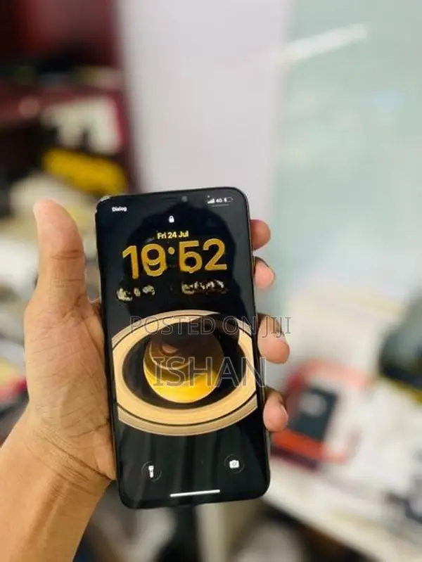 Apple iPhone 11 Pro Max 256GB (Used)