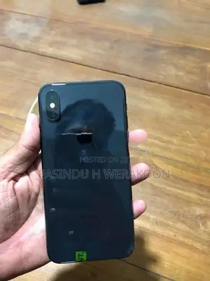 Apple iPhone XS (Used)
