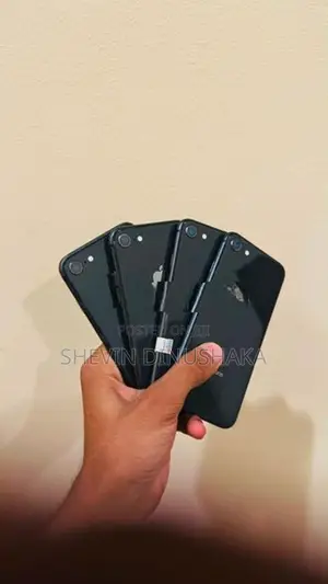 Apple iPhone 8 (Used)