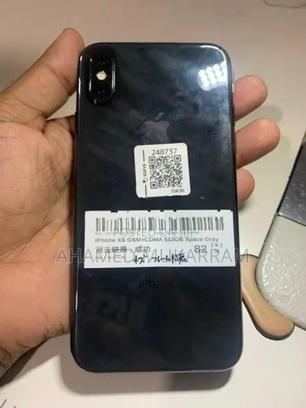 Apple iPhone X (Used)