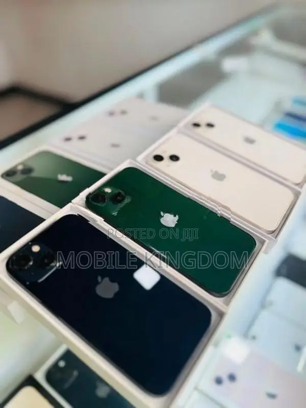 Apple iPhone 13 128GB (Used)