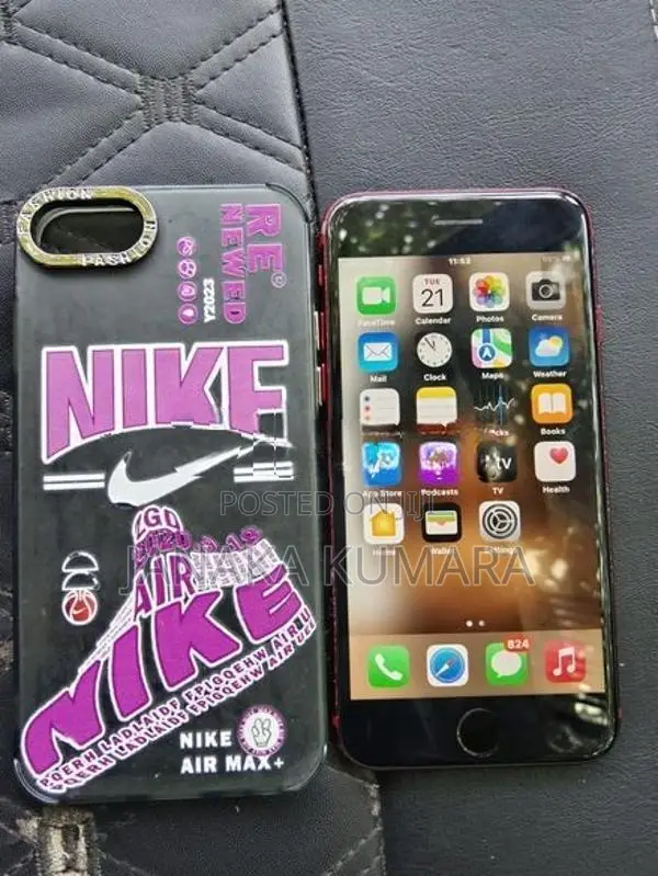 Apple iPhone 8 (Used)
