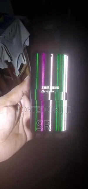 Samsung Galaxy S21 (Used)