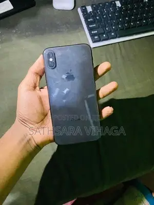 Apple iPhone X (Used)