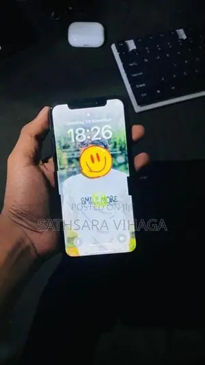 Apple iPhone X (Used)