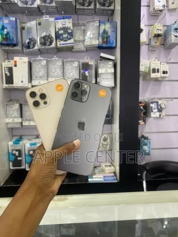 Apple iPhone 12 Pro (Used)