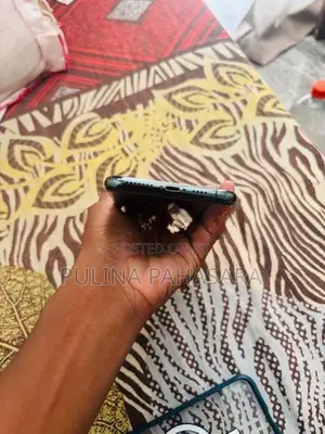 Apple iPhone 11 Pro Max (Used)