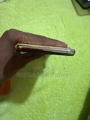 Apple iPhone 11 Pro Max (Used)