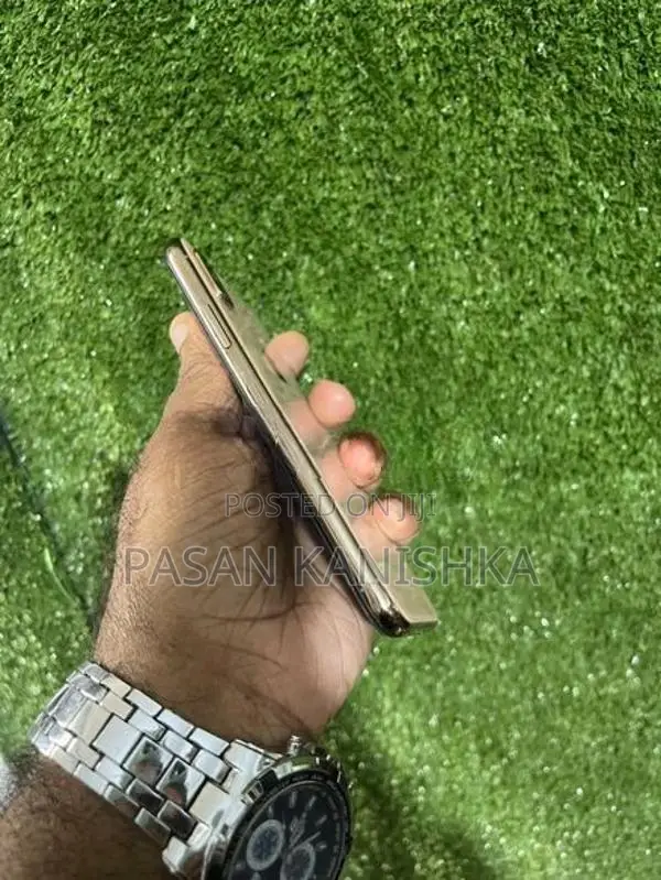 Apple iPhone XS 512GB (Used)