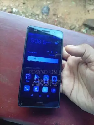 Huawei Y6 (Used)