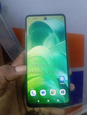 Moto G04s (Used)