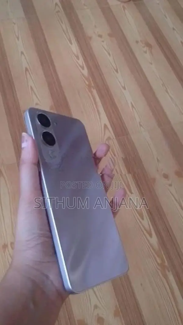 Vivo Y04 (Used)