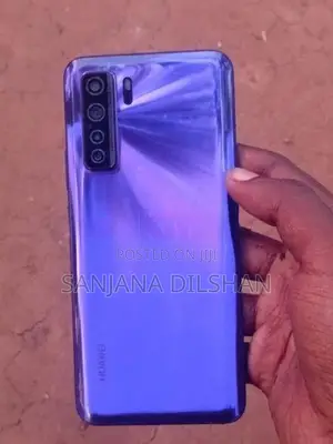 Huawei Nova 7 SE (Used)