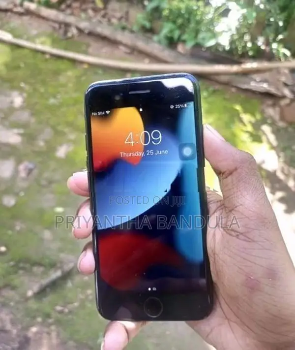Apple iPhone 7 (Used)
