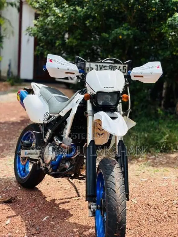Kawasaki D Tracker 2004 Motorbike (Used)