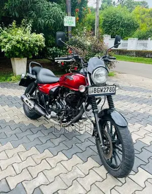 Bajaj Avenger 2018 Motorbike (Used)