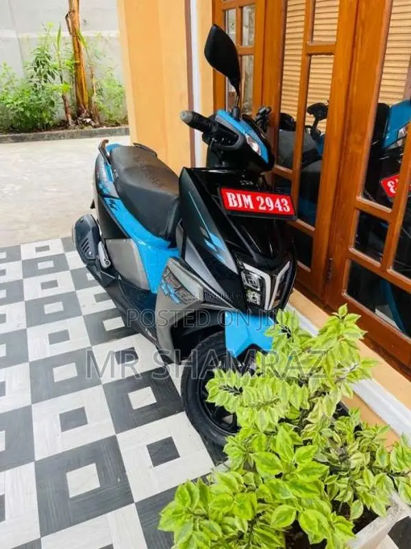 TVS Ntorq 2025 Motorbike (Used)