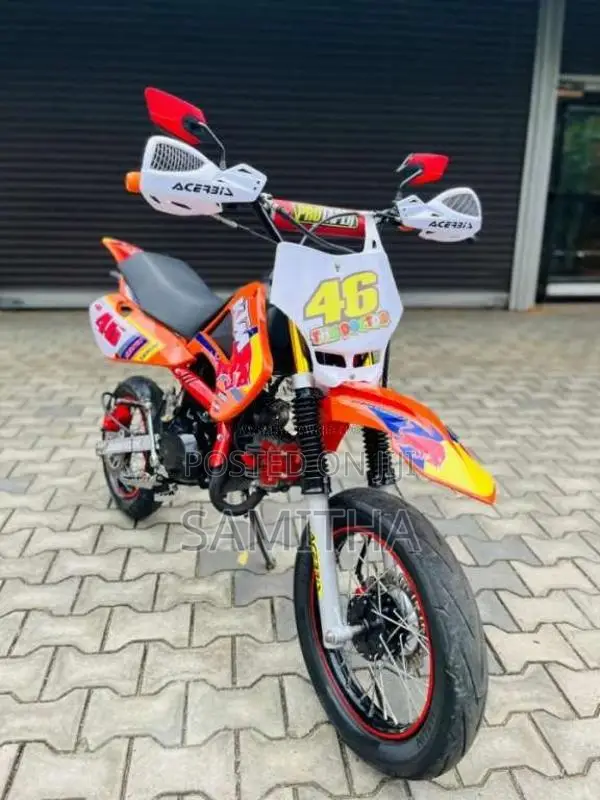 Honda CR 2017 Motorbike Unregistered (Recondition)