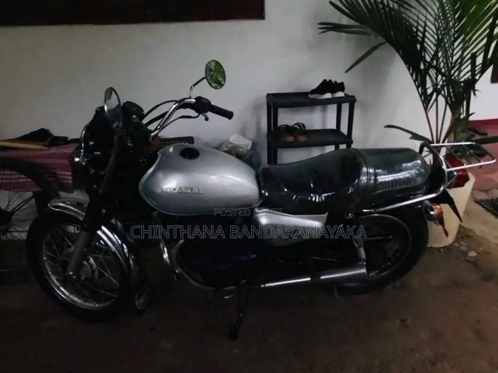 Honda CM Custom 1991 Motorbike (Used)