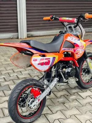Honda CR 2017 Motorbike Unregistered (Recondition)
