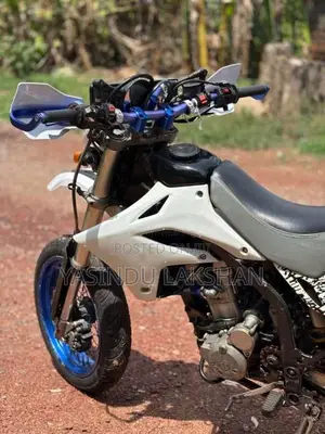 Kawasaki D Tracker 2004 Motorbike (Used)