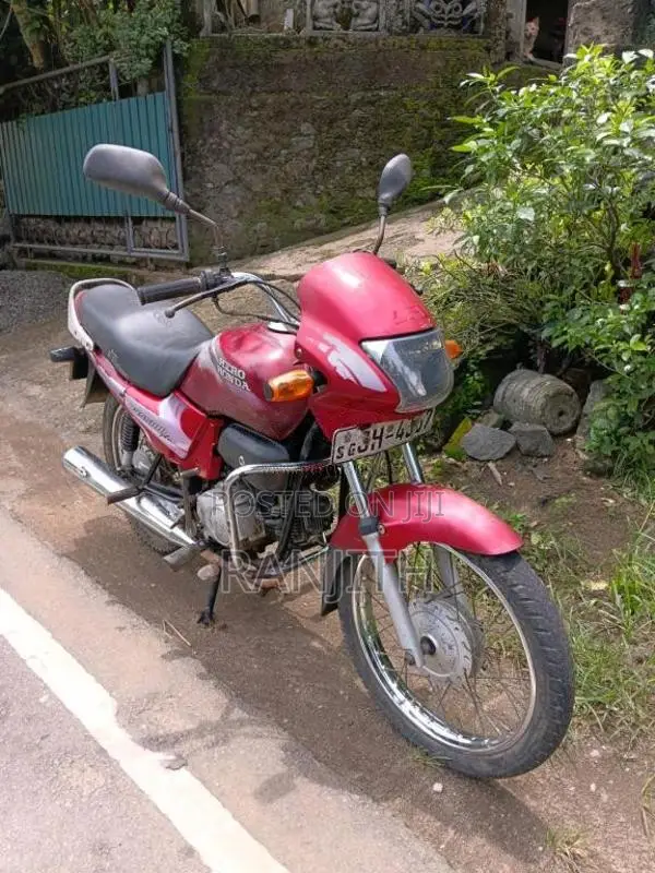 Hero Passion 2004 Motorbike (Used)