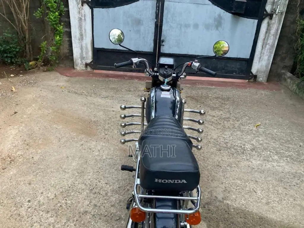 Honda CD125 2008 Motorbike (Used)