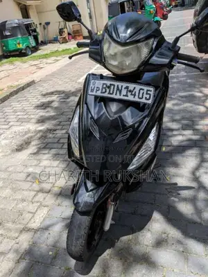 Hero Dash 2016 motorcycle (Used)