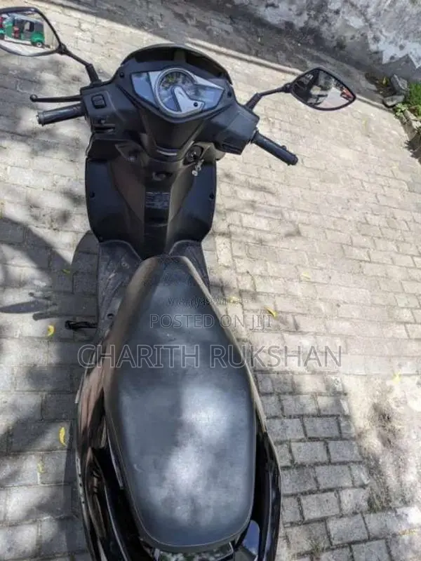 Hero Dash 2016 motorcycle (Used)